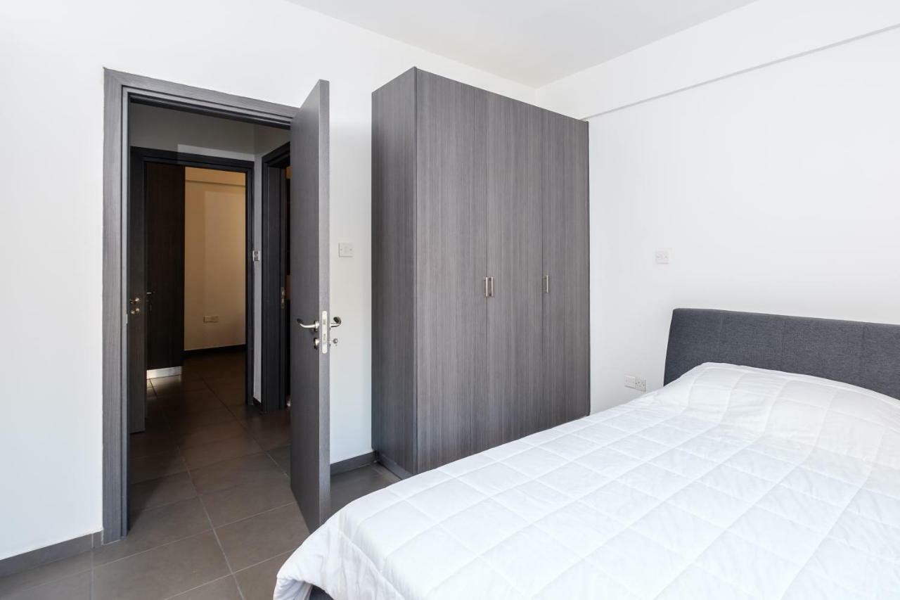 Appartement Book Me Now Central Flat à Larnaca Extérieur photo