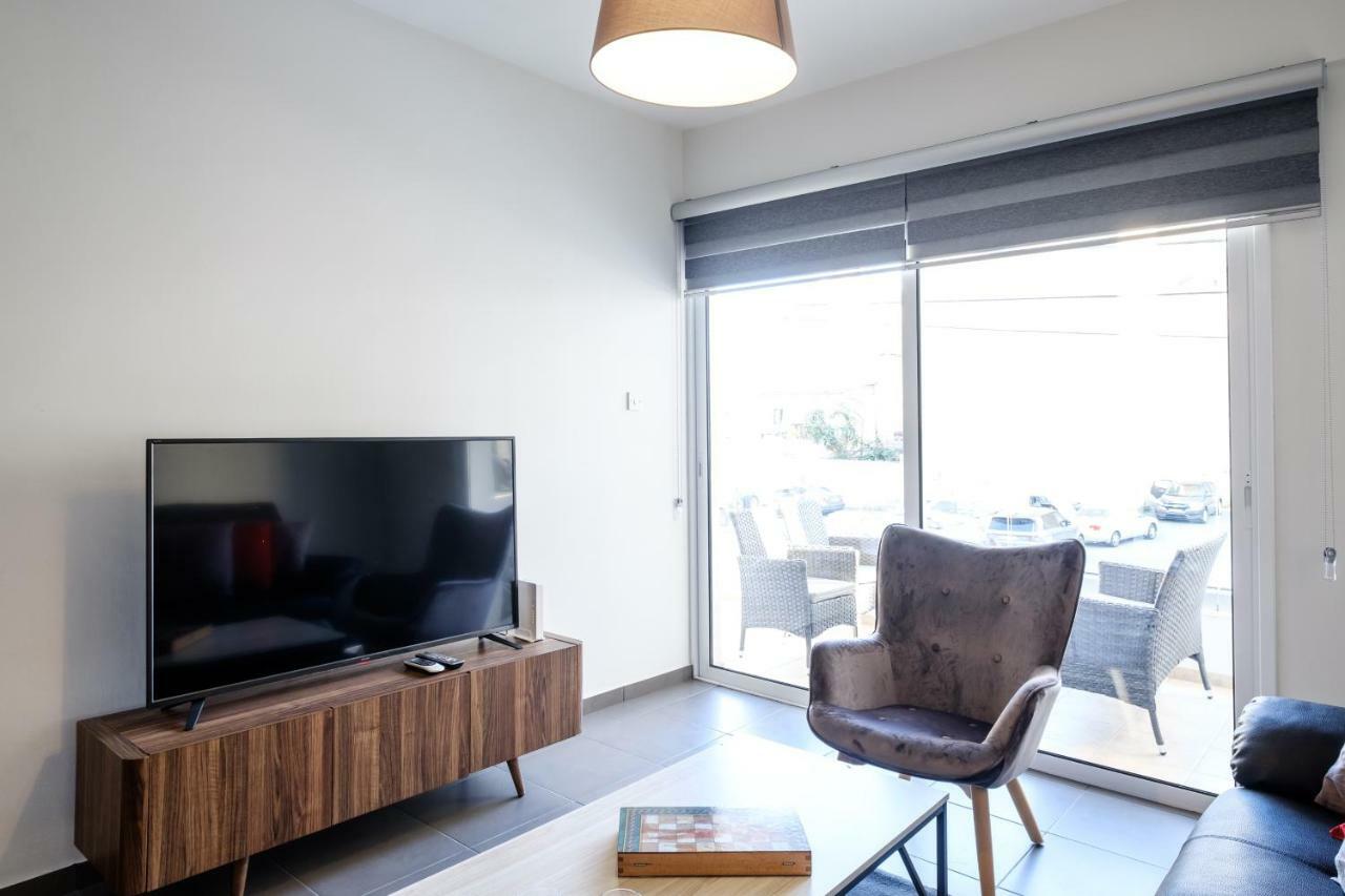 Appartement Book Me Now Central Flat à Larnaca Extérieur photo